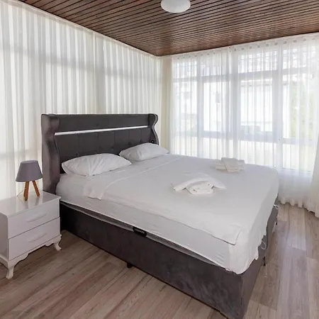 Comfortable Apartment With Splendid Sea View In Turgutreis, Bodrum Turgutreis