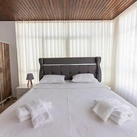 Comfortable Apartment With Splendid Sea View In Turgutreis, Bodrum Apartamento