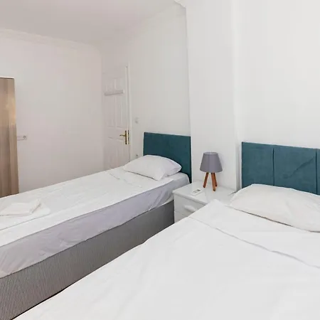 Comfortable Apartment With Splendid Sea View In Turgutreis, Bodrum טורגוטריס