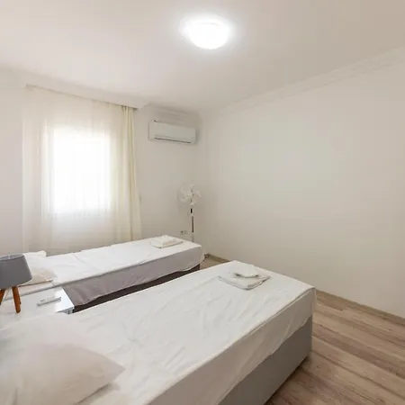 Comfortable Apartment With Splendid Sea View In Turgutreis, Bodrum Lägenhet Turgutreis